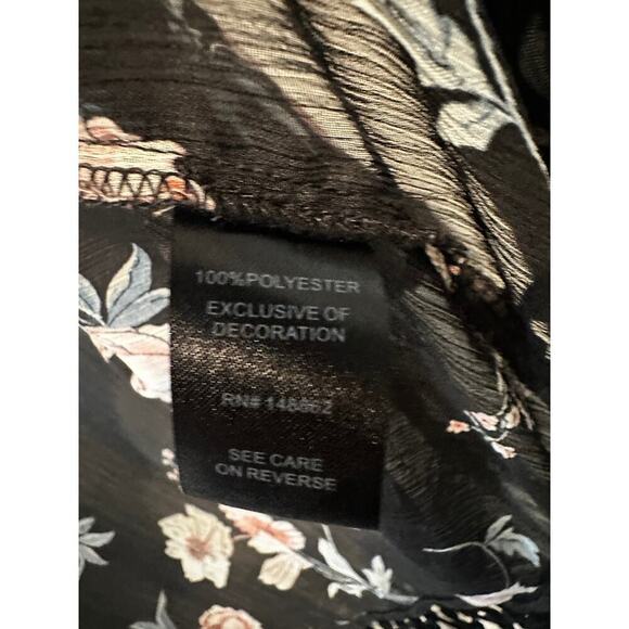 Torrid Size 0 or Large Floral Fringe Hem Sheer Fringe Kimono Cardigan Black Boho - Picture 4 of 9